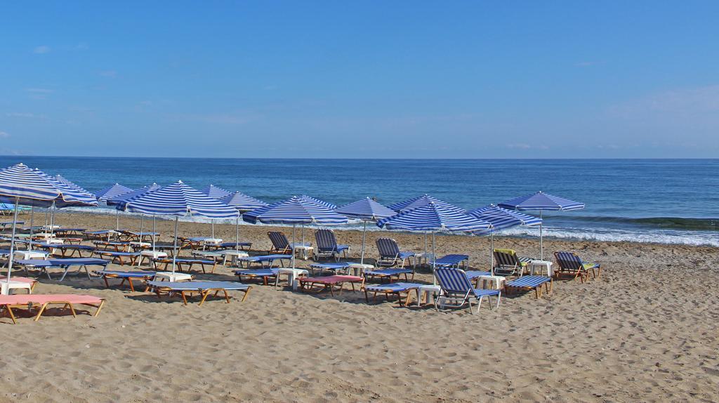 Seafront Beach Hotel Apartments Ретимно Екстериор снимка
