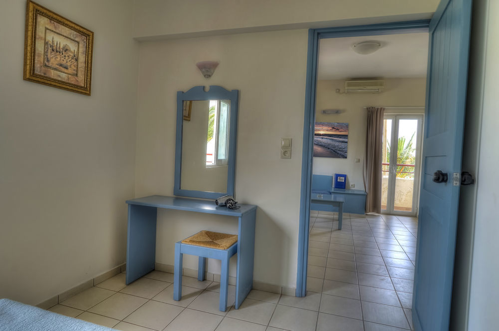 Seafront Beach Hotel Apartments Ретимно Екстериор снимка
